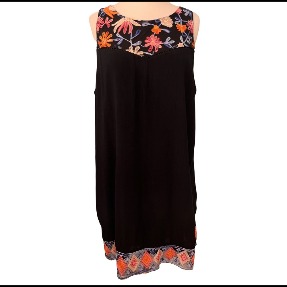 Est. C 1946 Dress Size XL